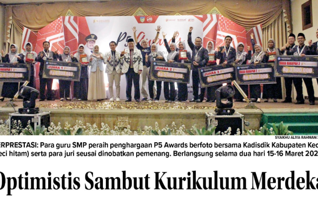 Guru SMP Negeri 2 Pelemahan Raih Juara Pertama dalam P5 Award Kabupaten Kediri